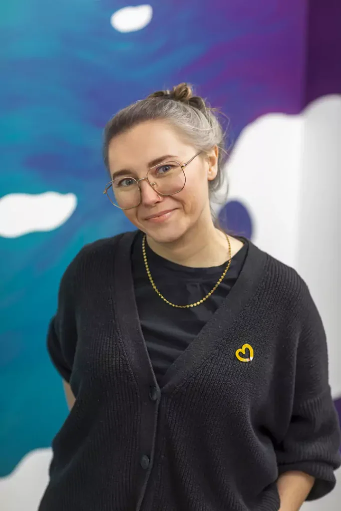 Nauczycielka plastyki dla dzieci w spektrum autyzmu: Julia Burska